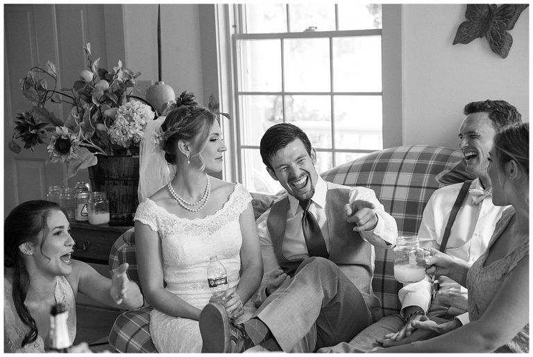 Eugene Oregon Wedding // Blue Rooster Inn // Mckenzie & Drew // Stevi Sayler Photography